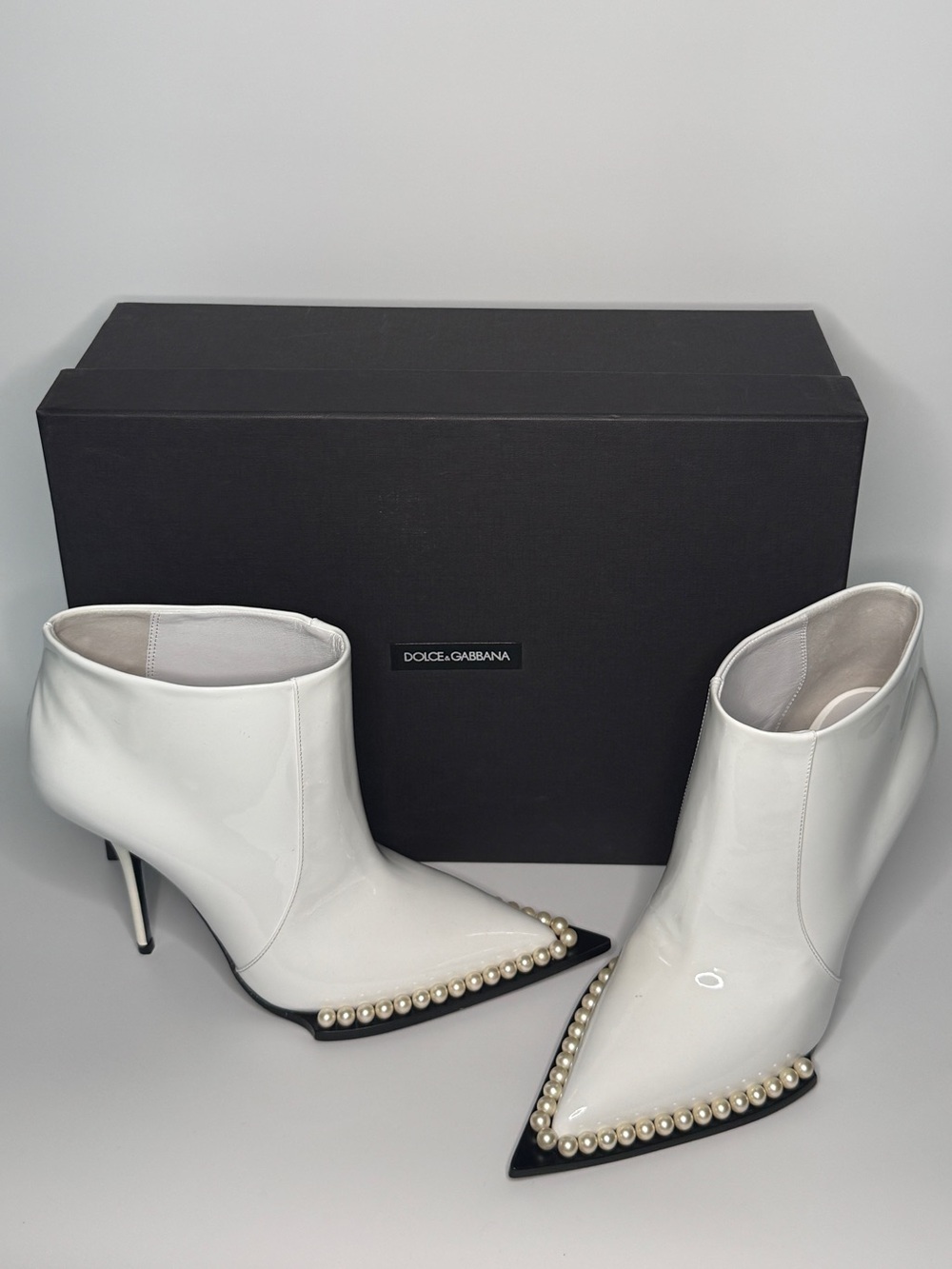 NWT Dolce & Gabbana White Patent Pearl-Trim Stiletto Ankle Boots NIB Authentic - Picture 9 of 16